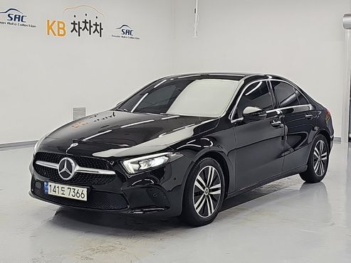 Mercedes-Benz A-Class A220 Sedan — пробег 49 200 км — фото 1 из 5