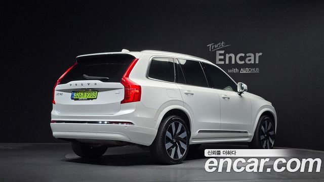 Volvo XC90 T8 Ultimate Bright Hybrid — пробег 66 359 км — фото 2 из 5