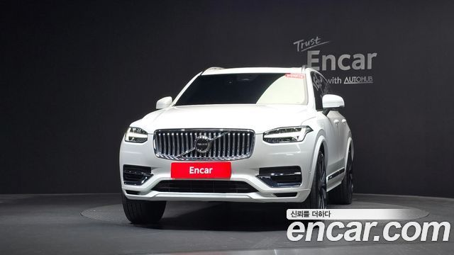 Volvo XC90 T8 Ultimate Bright Hybrid — пробег 66 359 км — фото 3 из 5