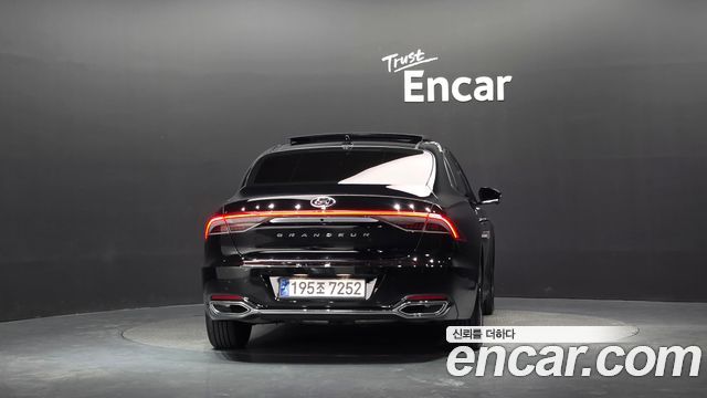 Hyundai Grandeur из Кореи Encar