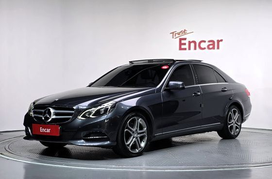 Mercedes-Benz E-Class E250 BlueTec 4MATIC AV — пробег 81 780 км — фото 1 из 5