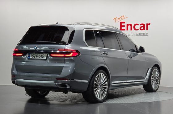 BMW X7 xDrive 40i Design Pure Excellence 6-Seater — пробег 57 782 км — фото 2 из 5