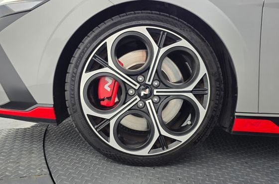 Hyundai AVANTE 2.0 N — пробег 32 974 км — фото 5 из 5