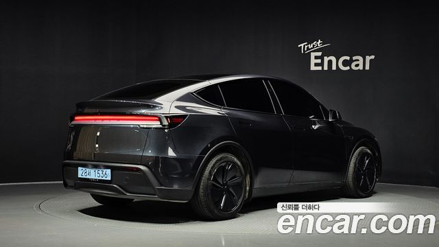 Tesla Model Y RWD — пробег 57 446 км — фото 2 из 5