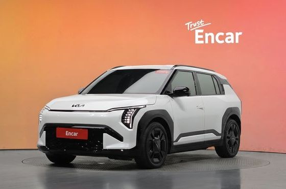 Kia EV3 Long Range 2WD GT Line — пробег 10 960 км — фото 1 из 5