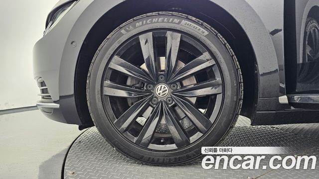 Volkswagen Arteon 2.0 TDI Prestige — пробег 166 831 км — фото 5 из 5