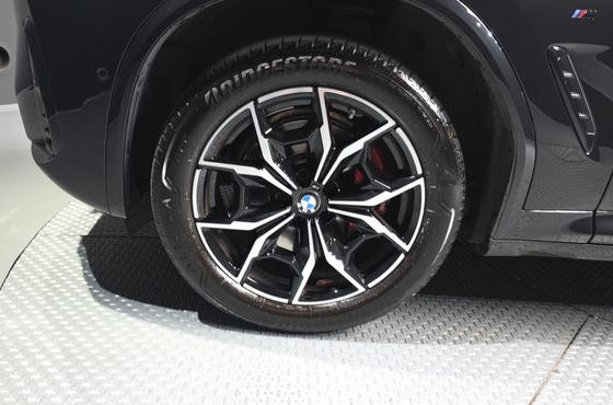 BMW X3 xDrive 20i M Sports Pro — пробег 17 350 км — фото 5 из 5