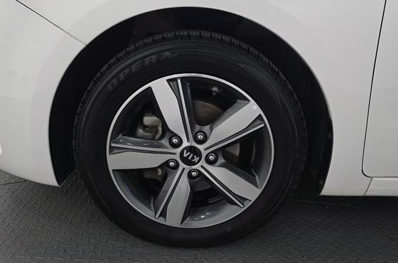 Kia K3 Trendy Style — пробег 79 340 км — фото 5 из 5