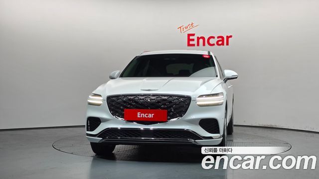 Genesis GV70 2.5T Gasoline AWD — пробег 10 078 км — фото 3 из 5