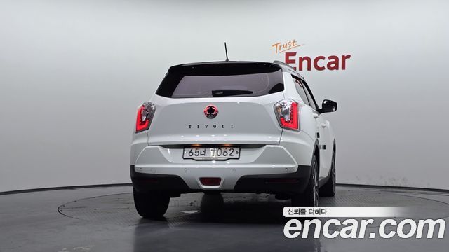 Ssangyong TIBOLI из Кореи Encar