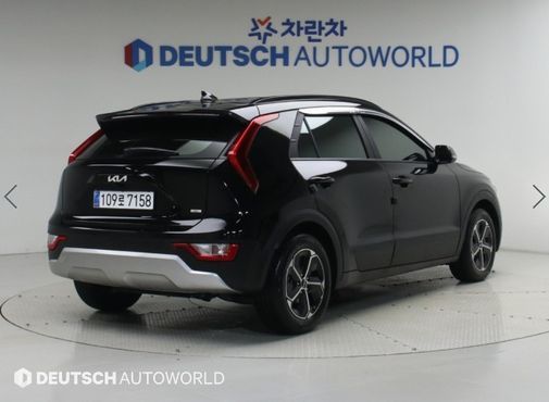 Kia Niro Prestige — пробег 14 815 км — фото 2 из 5