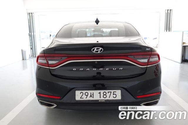 Hyundai Grandeur из Кореи Encar