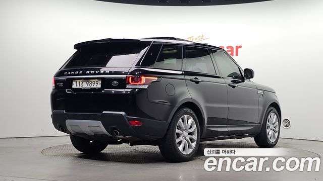 Land Rover Range Rover Sport 3.0 SDV6 HSE — пробег 58 640 км — фото 2 из 5