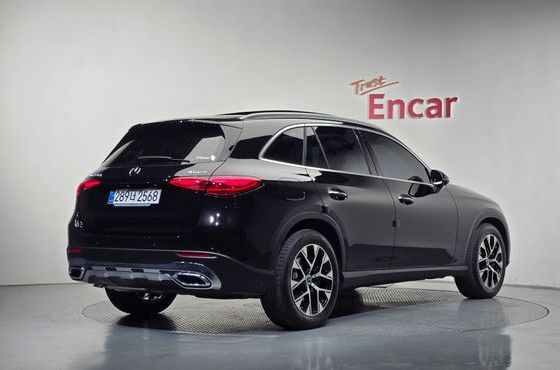 Mercedes-Benz GLC-Class GLC220 d 4MATIC — пробег 7 063 км — фото 2 из 5