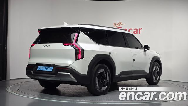 Kia EV9 из Кореи Encar