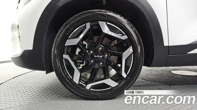 Kia Seltos из Кореи Encar