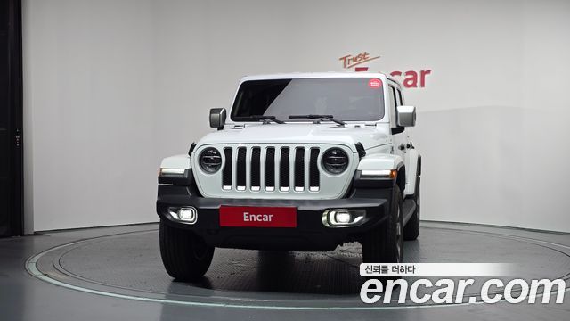 Jeep Wrangler 2.0 Overland 4Door — пробег 6 840 км — фото 3 из 5