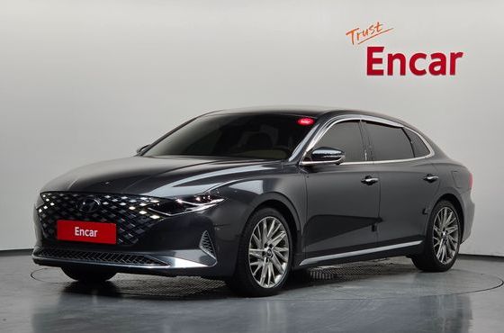 Hyundai Grandeur 2.5 Calligraphy — пробег 45 703 км — фото 1 из 5