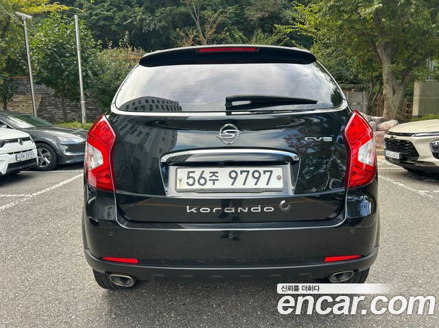 Ssangyong KORANDO 2.0 CVT 4WD Deluxe — пробег 170 000 км — фото 4 из 5