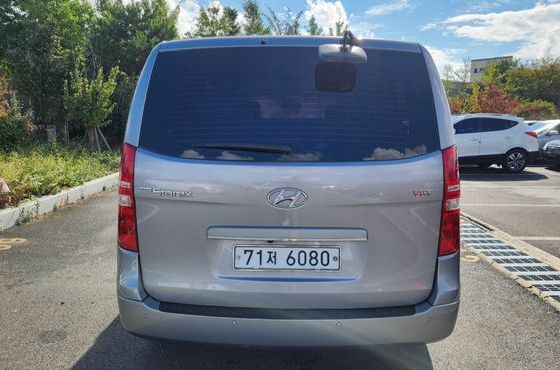 Hyundai Starex Wagon 12-Seater Smart — пробег 110 631 км — фото 4 из 5