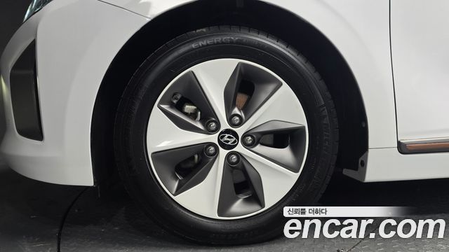 Hyundai Ioniq из Кореи Encar