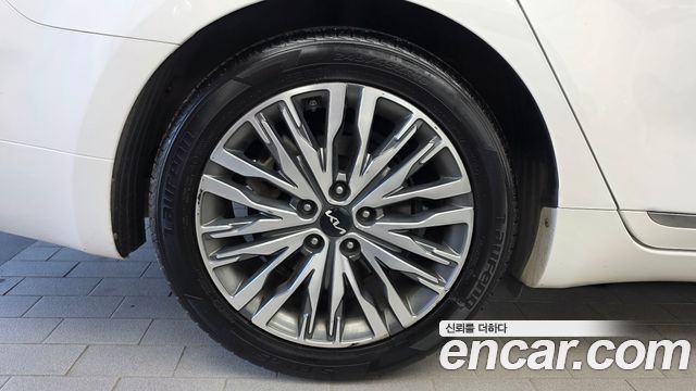Kia K7 из Кореи Encar