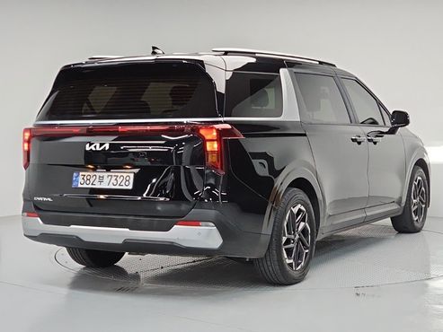 Kia Carnival Diesel 9-Seater Prestige — пробег 49 703 км — фото 4 из 5