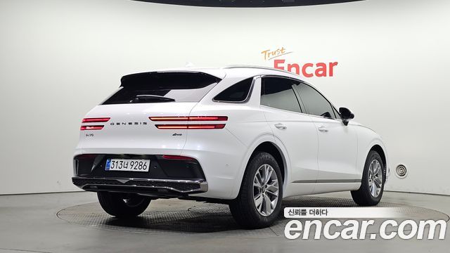 Genesis GV70 из Кореи Encar