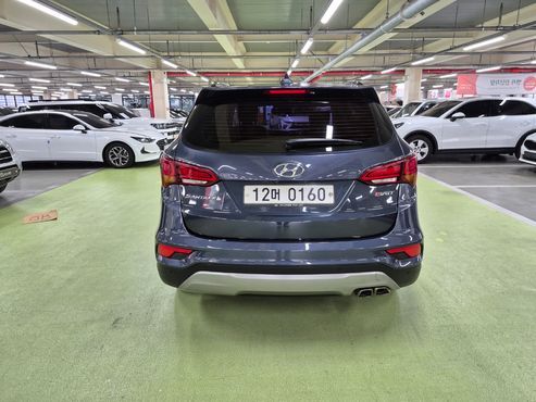 Hyundai Santafe Diesel 2.0 2WD Exclusive Special — пробег 119 000 км — фото 3 из 5
