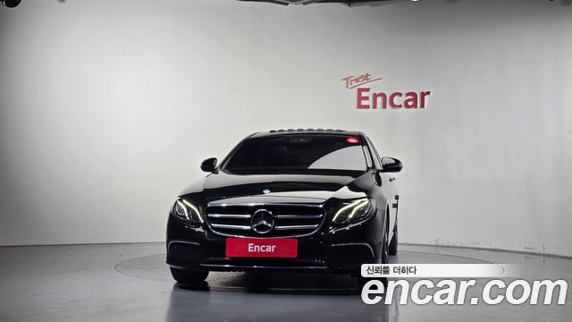 Mercedes-Benz E-Class из Кореи Encar