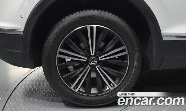 Volkswagen Tiguan из Кореи Encar