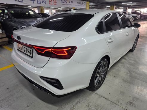 Kia K3 Luxury — пробег 114 000 км — фото 2 из 5