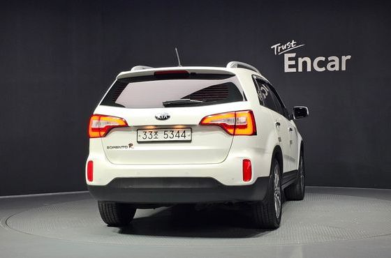 Kia Sorento Diesel 2.0 2WD Limited — пробег 124 761 км — фото 4 из 5