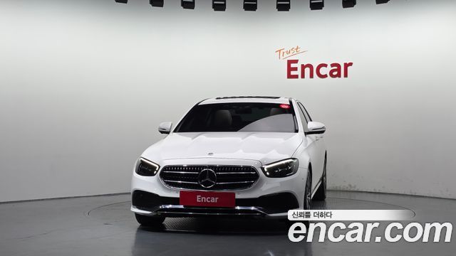 Mercedes-Benz E-Class из Кореи Encar