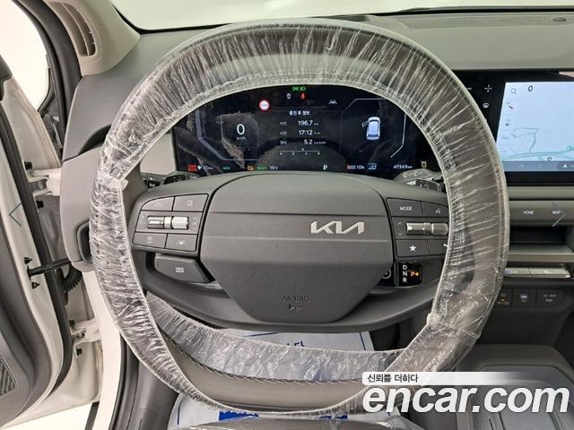 Kia EV3 из Кореи Encar
