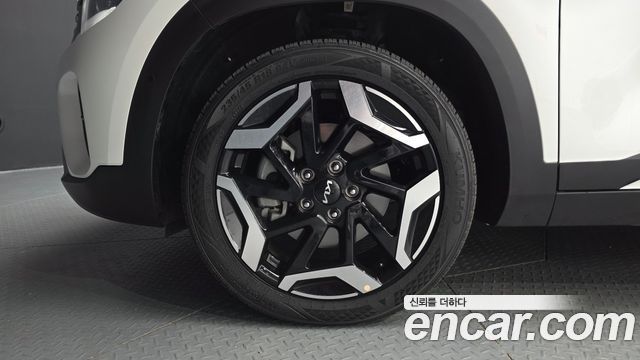 Kia Seltos из Кореи Encar