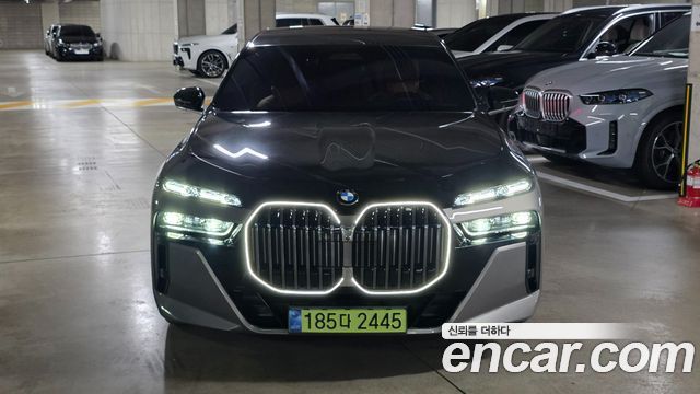 BMW 7-Series 740i xDrive M Sport Limited — пробег 20 449 км — фото 3 из 5