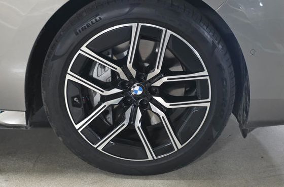 BMW 7-Series 740i xDrive M Sport Limited — пробег 20 449 км — фото 5 из 5