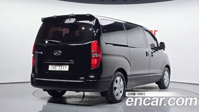 Hyundai Starex 12-Seater LPi Smart — пробег 37 419 км — фото 2 из 5