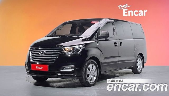 Hyundai Starex 12-Seater LPi Smart — пробег 37 419 км — фото 1 из 5