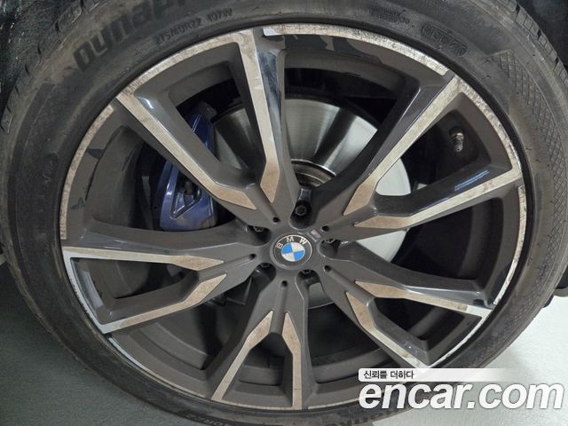 BMW X7 xDrive 40i M Sport 6STR — пробег 112 764 км — фото 3 из 5