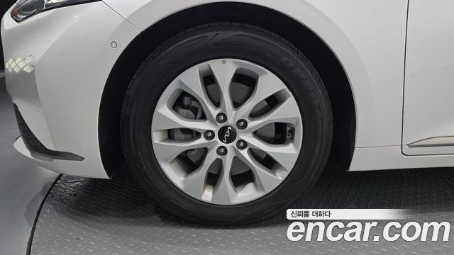 Kia K8 из Кореи Encar