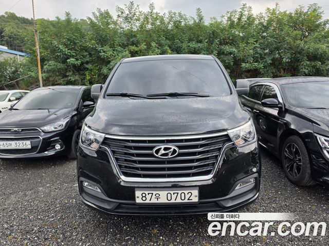 Hyundai Starex Van 5-Seater Modern — пробег 63 715 км — фото 1 из 2
