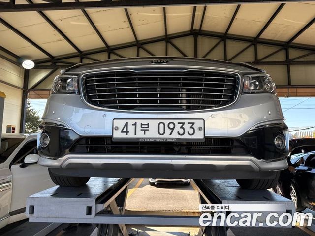Kia Carnival 7-seater Limousine President — пробег 111 748 км — фото 1 из 3