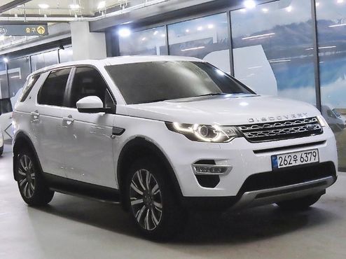 Land Rover Discovery Sport 2.0 TD4 HSE Luxury — пробег 206 288 км — фото 2 из 5