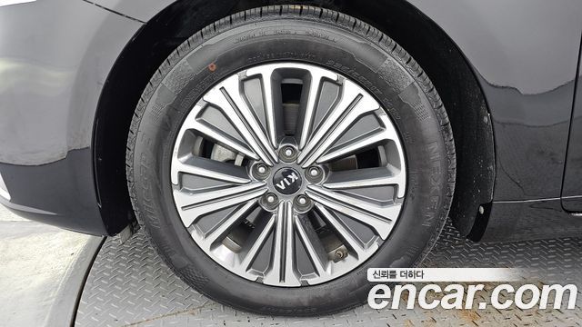 Kia K7 из Кореи Encar