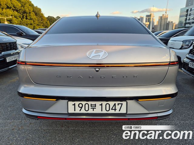 Hyundai Grandeur Premium — пробег 68 373 км — фото 5 из 5