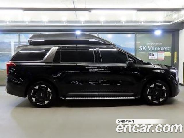 Kia Carnival HEV 7-Seater Hi Limousine Signature — пробег 39 800 км — фото 3 из 5