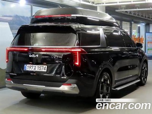 Kia Carnival HEV 7-Seater Hi Limousine Signature — пробег 39 800 км — фото 4 из 5