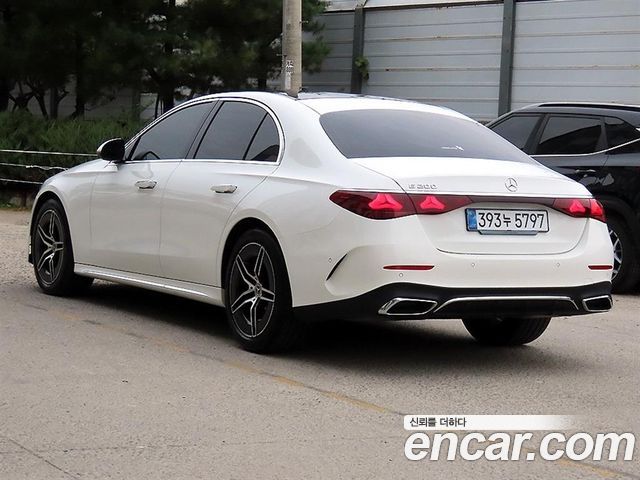 Mercedes-Benz E-Class из Кореи Encar